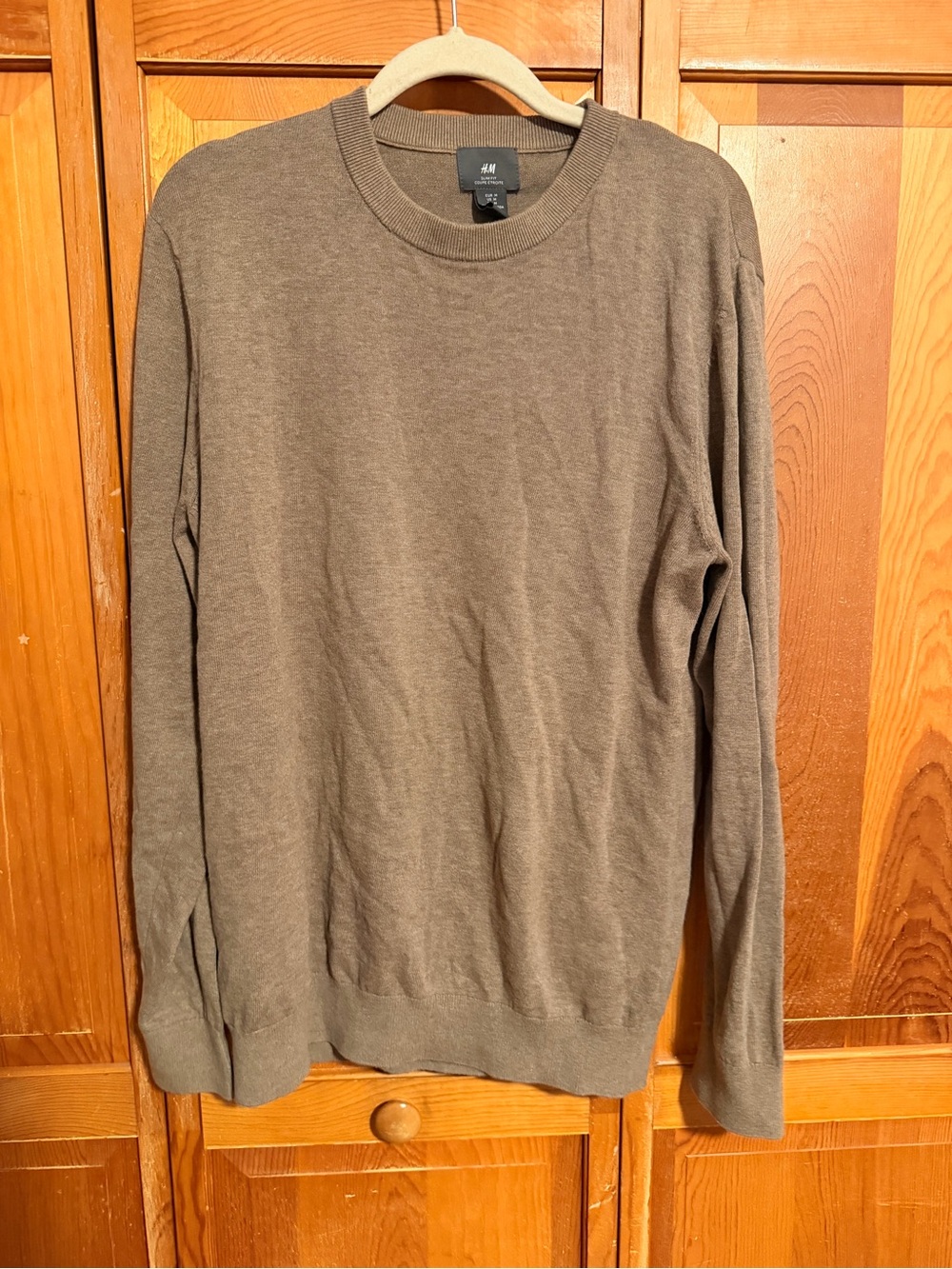 H&M Men's Crewneck Sweater in Taupe Brown